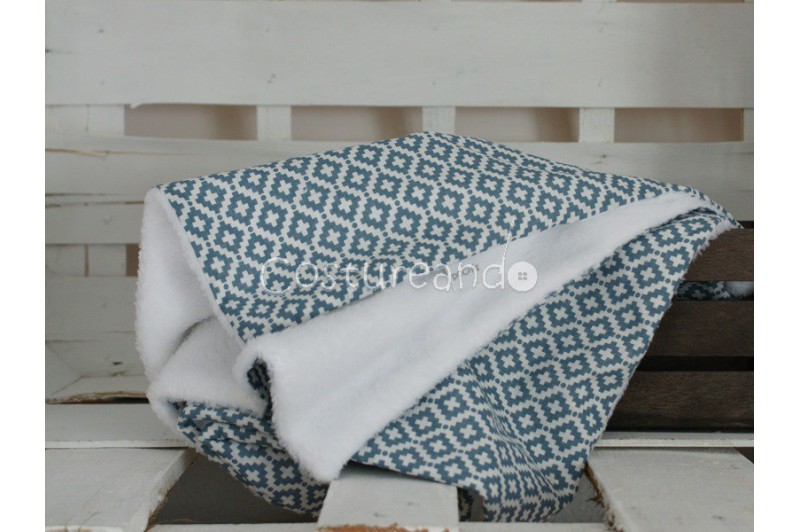 GREY BIRDS REVERSIBLE BLANKET