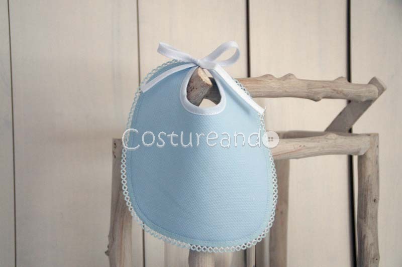 PICOT EDGED BLUE PIQUE BIB